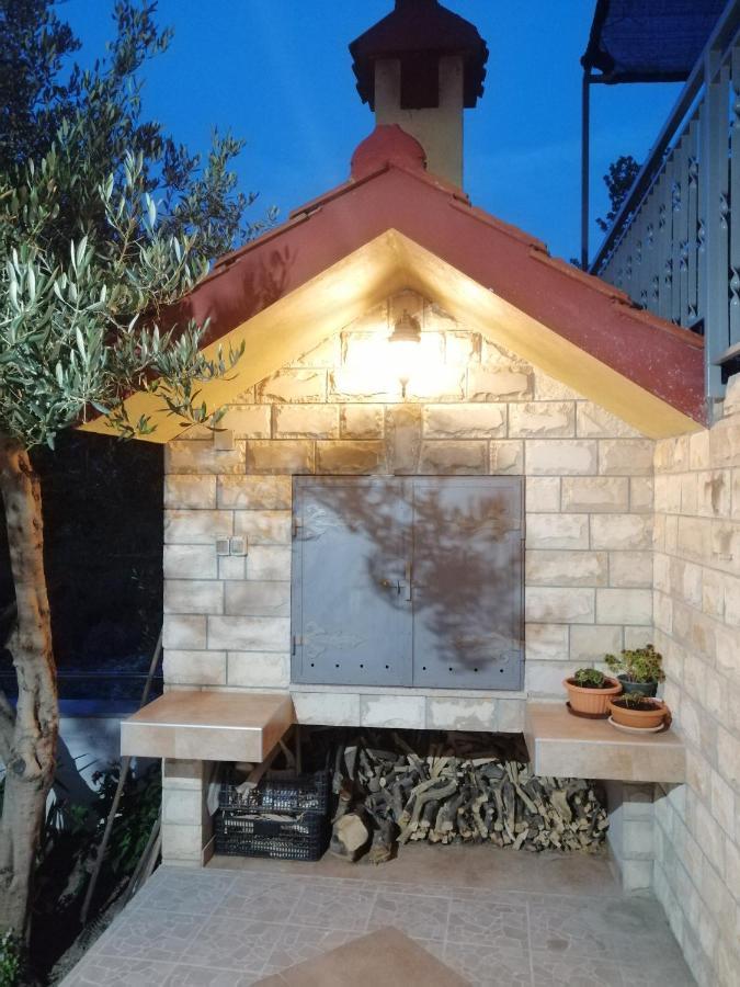Apartmani Antonia Nakic -Stobrec スプリト エクステリア 写真