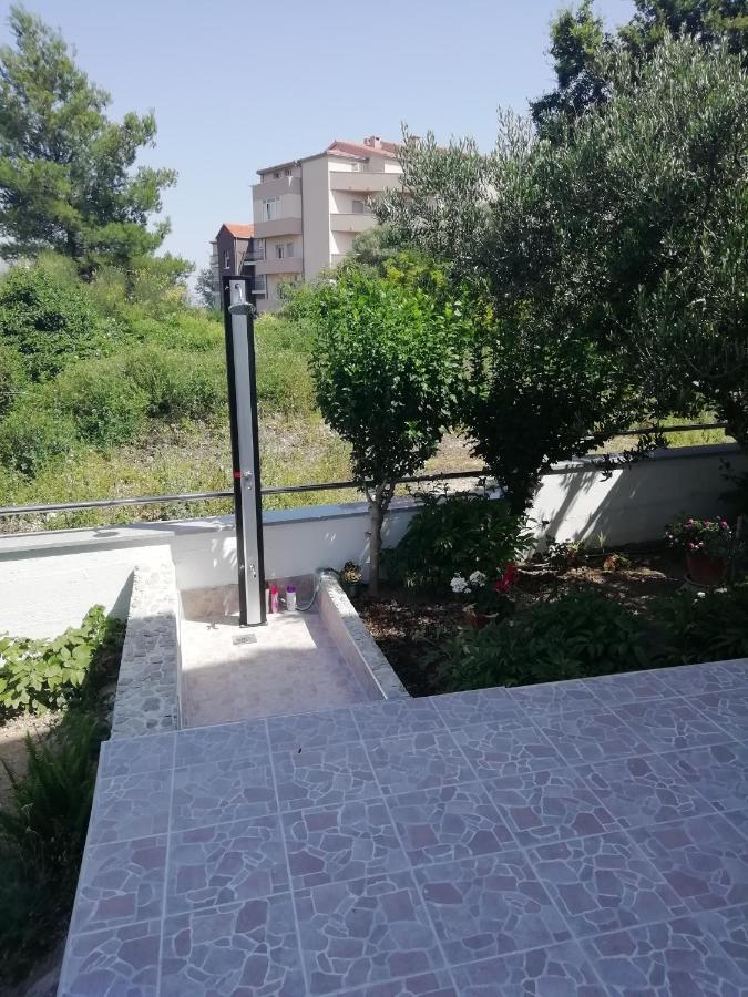 Apartmani Antonia Nakic -Stobrec スプリト エクステリア 写真
