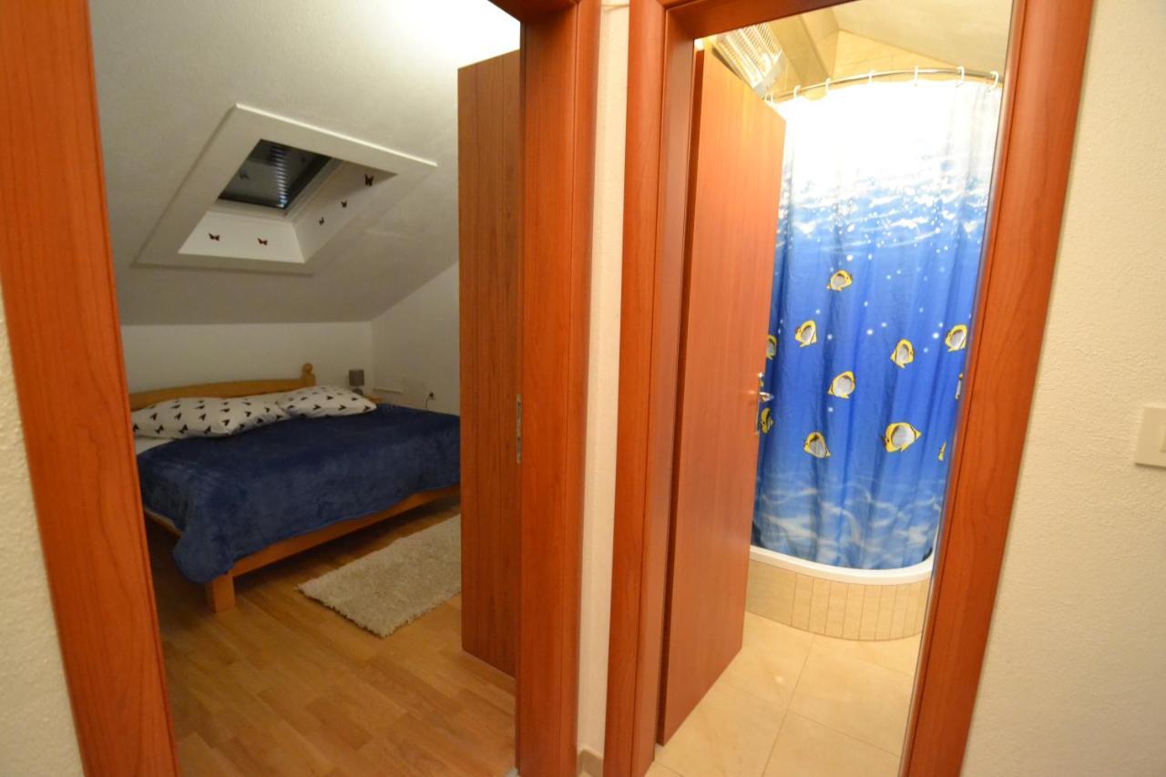 Apartmani Antonia Nakic -Stobrec スプリト エクステリア 写真