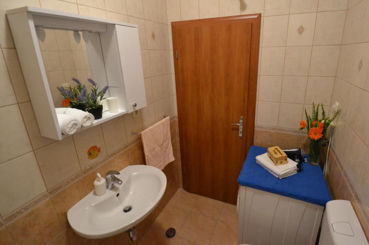 Apartmani Antonia Nakic -Stobrec スプリト エクステリア 写真